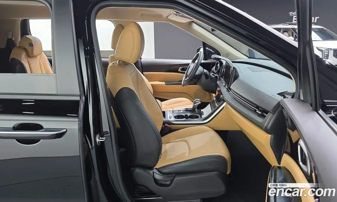 Kia Carnival 2022 2.2 автомат (гидро), фото 12