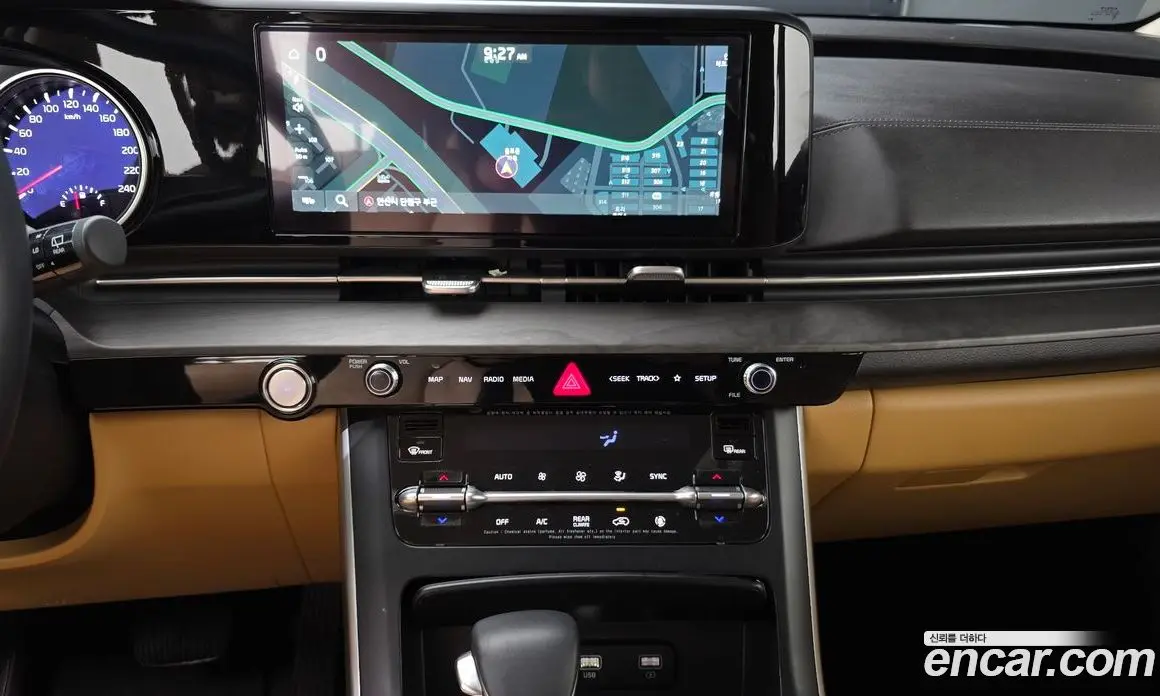 Kia Carnival 2022 2.2 автомат (гидро), фото 19