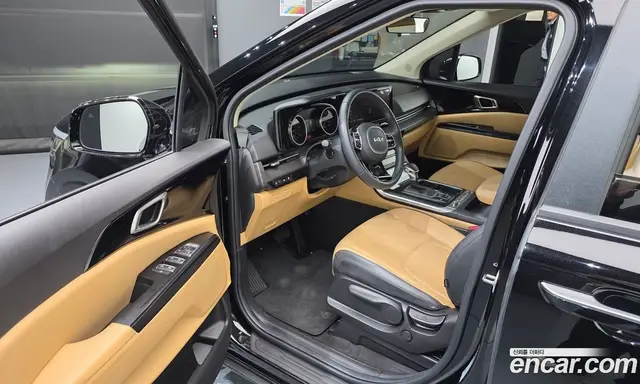 Kia Carnival 2022 2.2 автомат (гидро), миниатюра 10