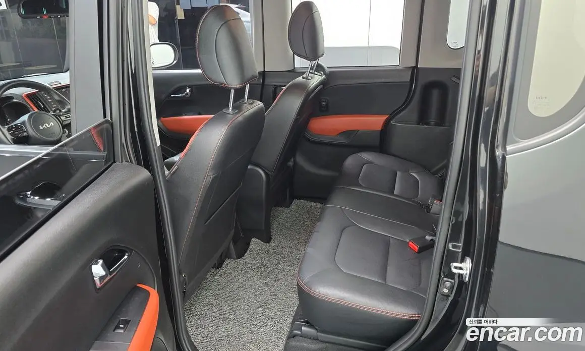 Kia Ray 2022 1.0 автомат (гидро), фото 12