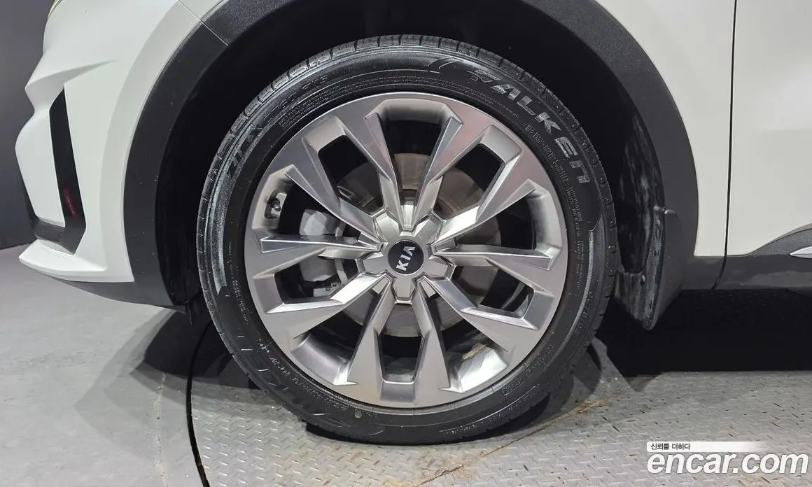 Kia Sorento 2021 2.5 автомат (гидро), фото 5 Kia Sorento 2021 2.5 автомат (гидро), фото 5