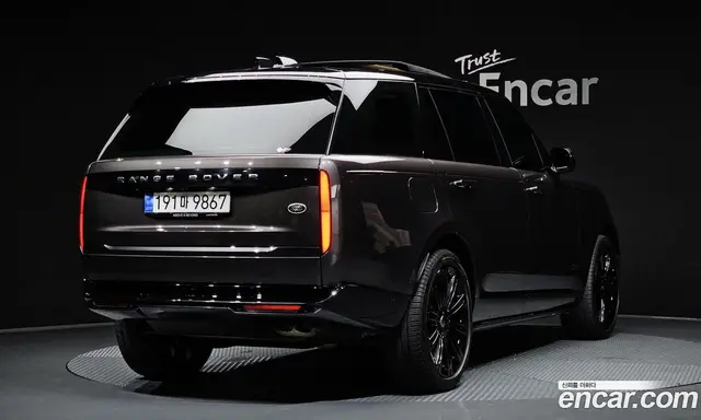 Land Rover Range Rover 2023 4.4 автомат (гидро), миниатюра 2 Land Rover Range Rover 2023 4.4 автомат (гидро), миниатюра 2