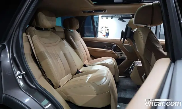 Land Rover Range Rover 2023 4.4 автомат (гидро), миниатюра 11 Land Rover Range Rover 2023 4.4 автомат (гидро), миниатюра 11