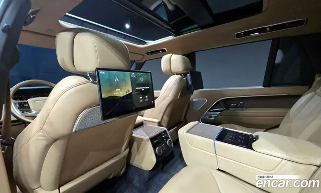 Land Rover Range Rover 2023 4.4 автомат (гидро), миниатюра 12