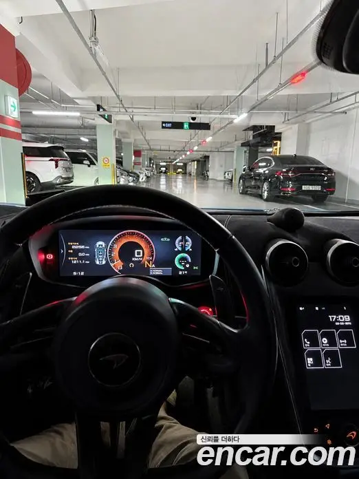 McLaren 570S 2018 3.8 автомат (гидро), миниатюра 5