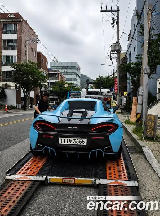 McLaren 570S 2018 3.8 автомат (гидро), миниатюра 8
