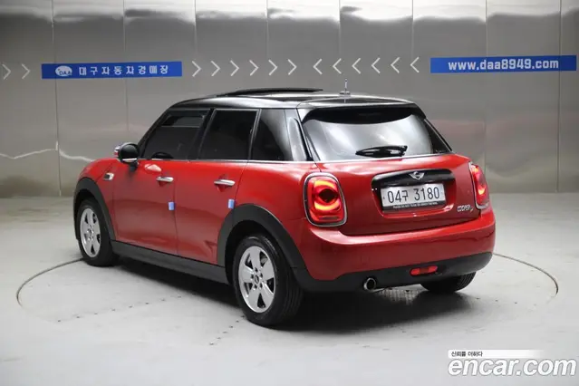 Mini Cooper 2018 1.5 автомат (гидро), миниатюра 2 Mini Cooper 2018 1.5 автомат (гидро), миниатюра 2