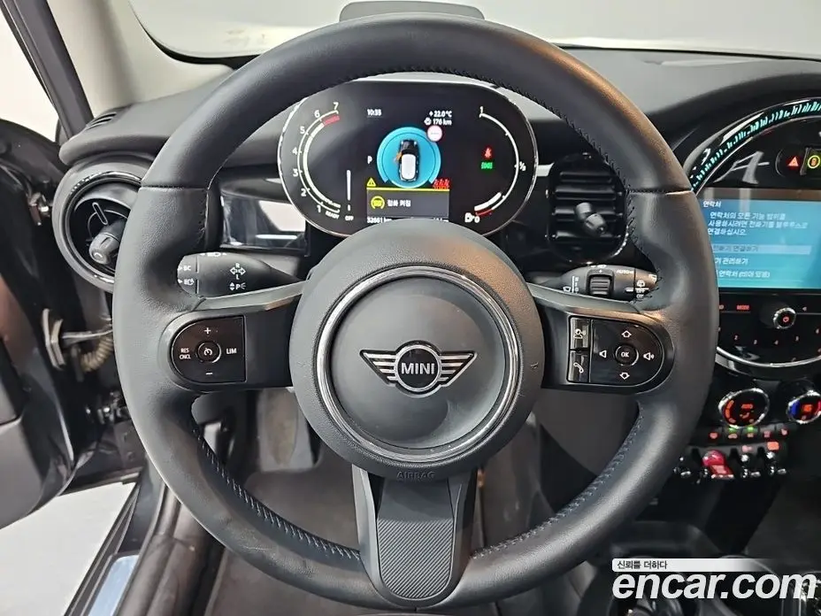 Mini Cooper 2023 1.5 автомат (гидро), фото 11