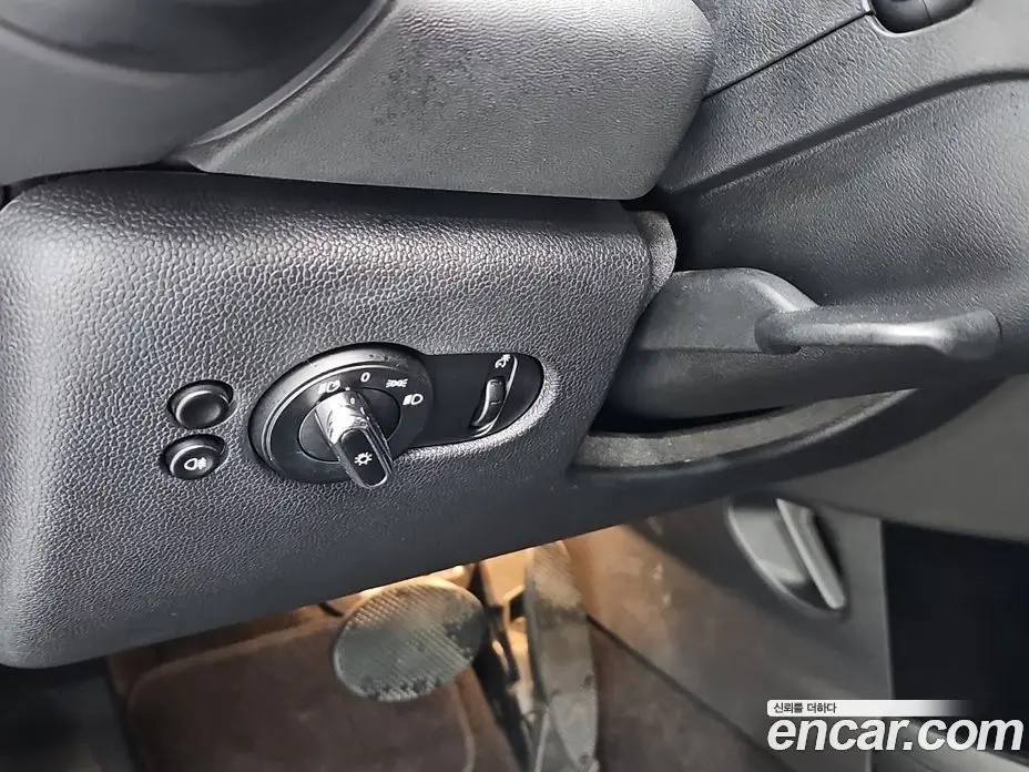 Mini Cooper 2023 1.5 автомат (гидро), фото 16