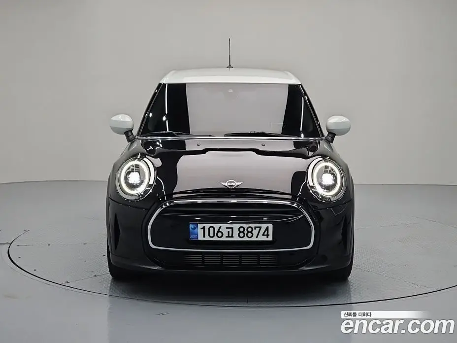 Mini Cooper 2023 1.5 автомат (гидро), фото 3