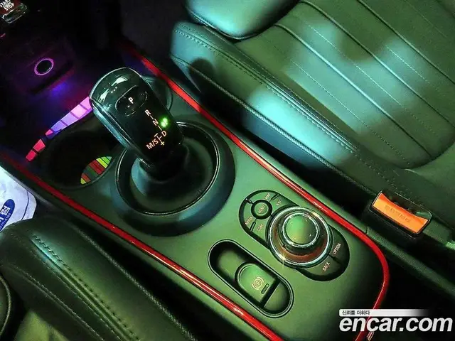 Mini Countryman 2023 2.0 автомат (гидро), миниатюра 12