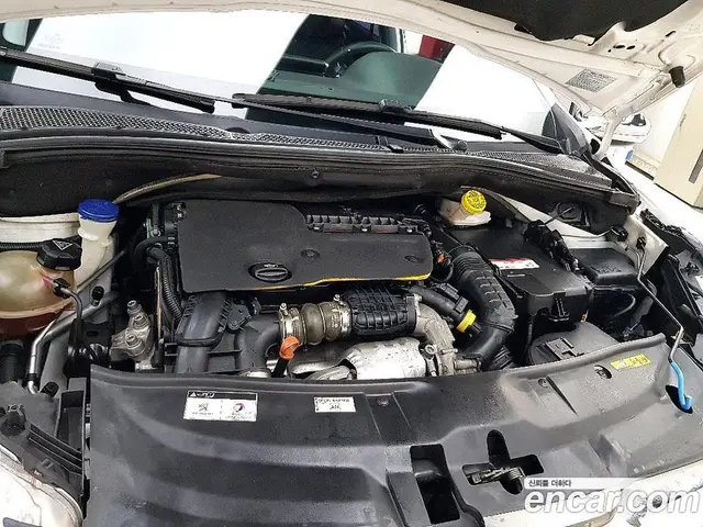 Peugeot 2008 2016 1.6 автомат (гидро), миниатюра 6