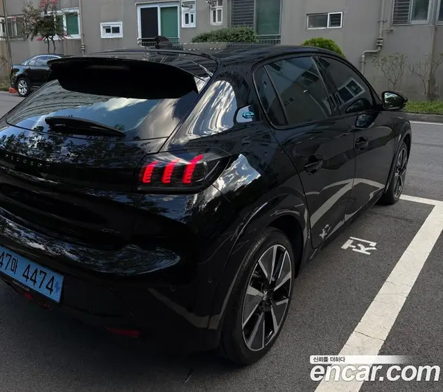 Peugeot 208 2022 автомат (гидро), миниатюра 2 Peugeot 208 2022 автомат (гидро), миниатюра 2