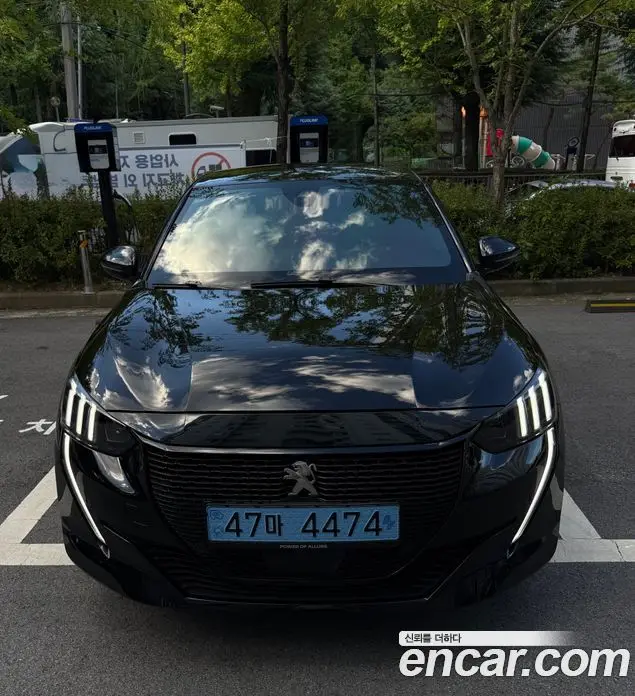 Peugeot 208 2022 автомат (гидро), фото 3 Peugeot 208 2022 автомат (гидро), фото 3