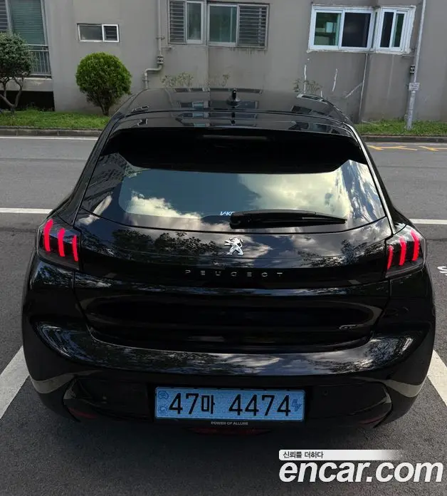 Peugeot 208 2022 автомат (гидро), фото 4 Peugeot 208 2022 автомат (гидро), фото 4