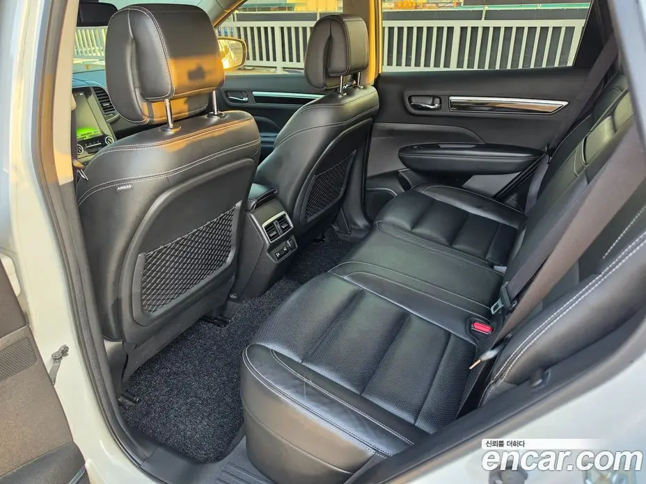 Renault (Samsung) QM6 2017 2.0 автомат (гидро), фото 16 Renault (Samsung) QM6 2017 2.0 автомат (гидро), фото 16