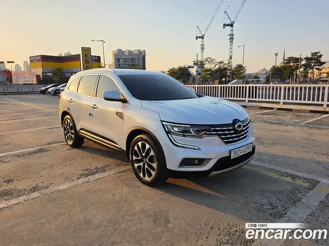 Renault (Samsung) QM6 2017 2.0 автомат (гидро), миниатюра 3 Renault (Samsung) QM6 2017 2.0 автомат (гидро), миниатюра 3