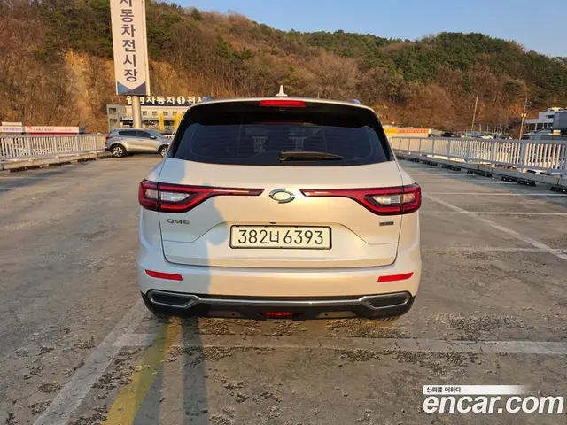Renault (Samsung) QM6 2017 2.0 автомат (гидро), миниатюра 6 Renault (Samsung) QM6 2017 2.0 автомат (гидро), миниатюра 6