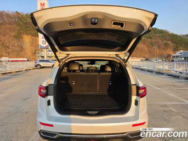 Renault (Samsung) QM6 2017 2.0 автомат (гидро), миниатюра 9 Renault (Samsung) QM6 2017 2.0 автомат (гидро), миниатюра 9