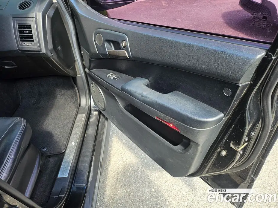 SsangYong Korando 2012 2.0 автомат (гидро), фото 20