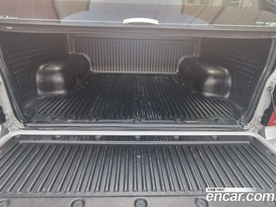 SsangYong Korando 2013 2.0 автомат (гидро), фото 16