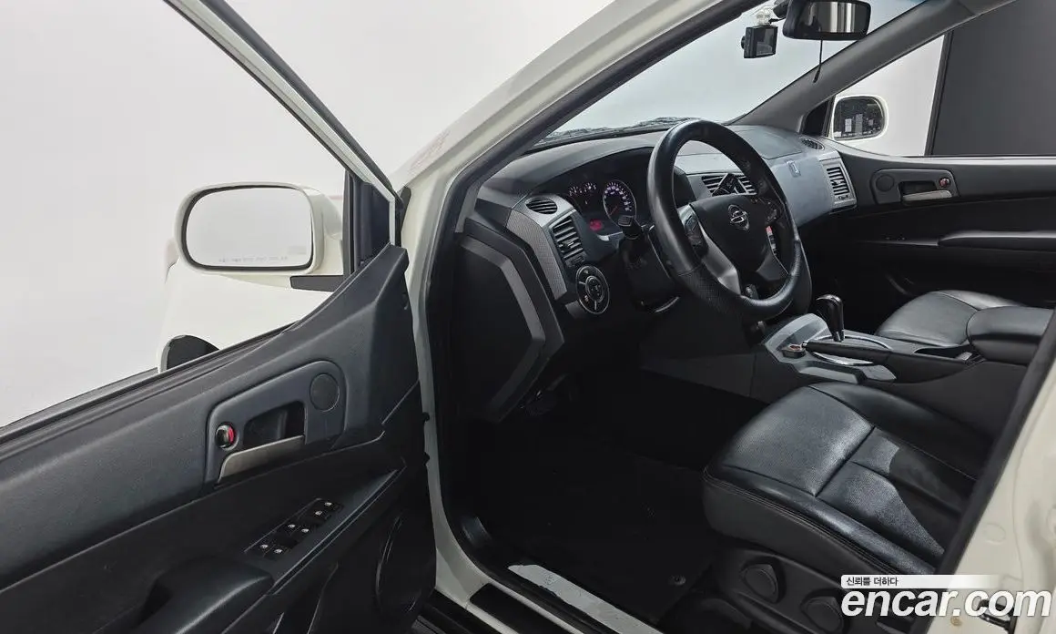 SsangYong Korando 2015 2.0 автомат (гидро), фото 11