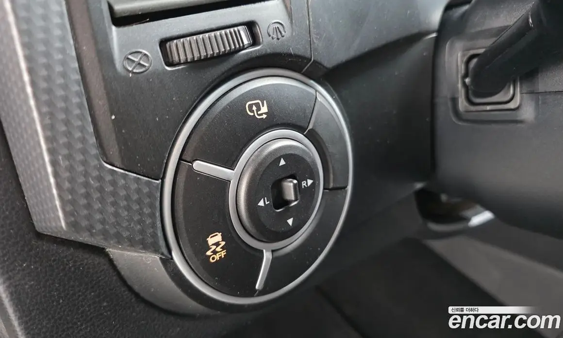 SsangYong Korando 2015 2.0 автомат (гидро), фото 13