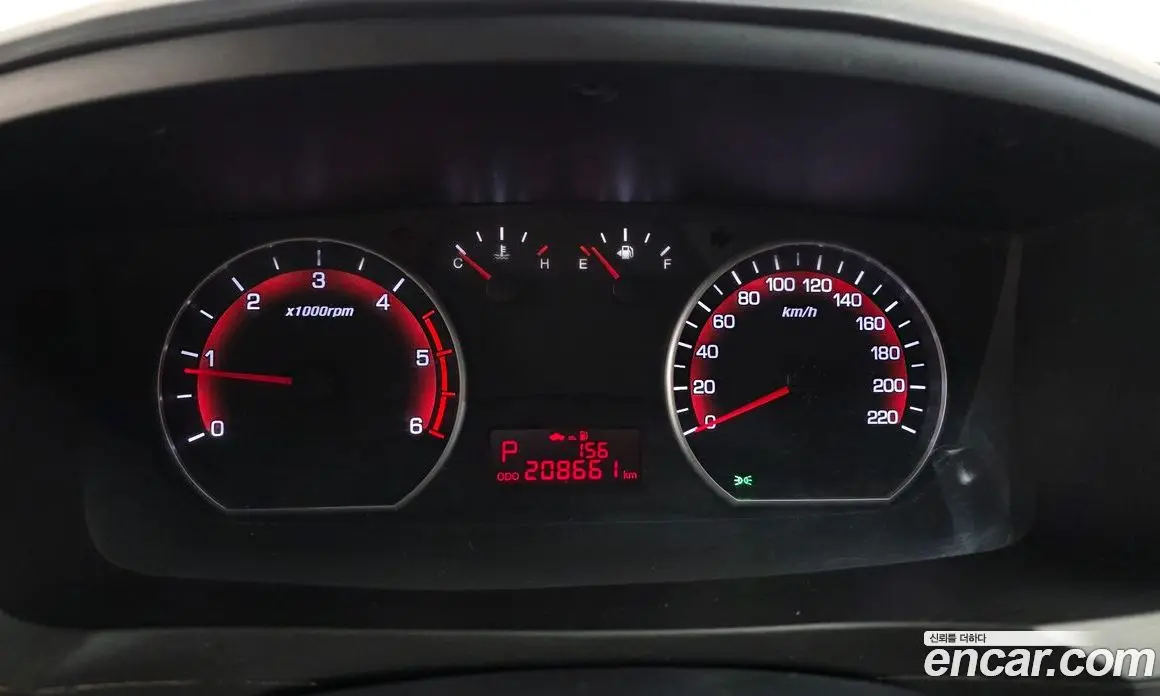 SsangYong Korando 2015 2.0 автомат (гидро), фото 8