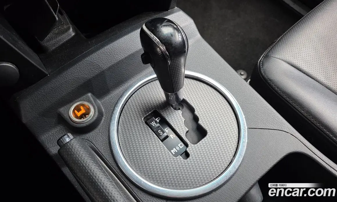 SsangYong Korando 2015 2.0 автомат (гидро), фото 9