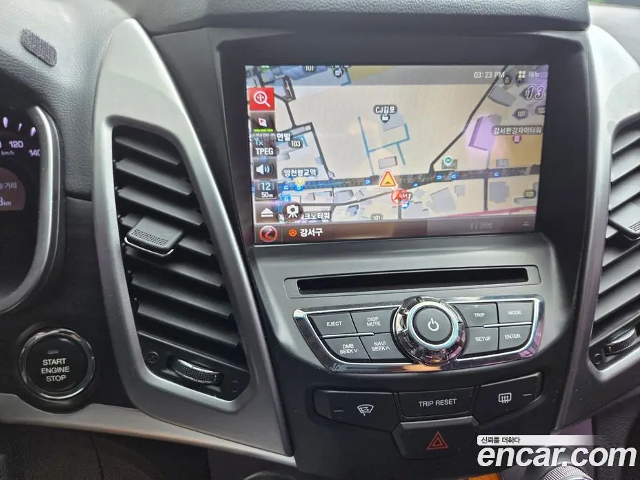 SsangYong Korando 2015 2.0 автомат (гидро), фото 12 SsangYong Korando 2015 2.0 автомат (гидро), фото 12