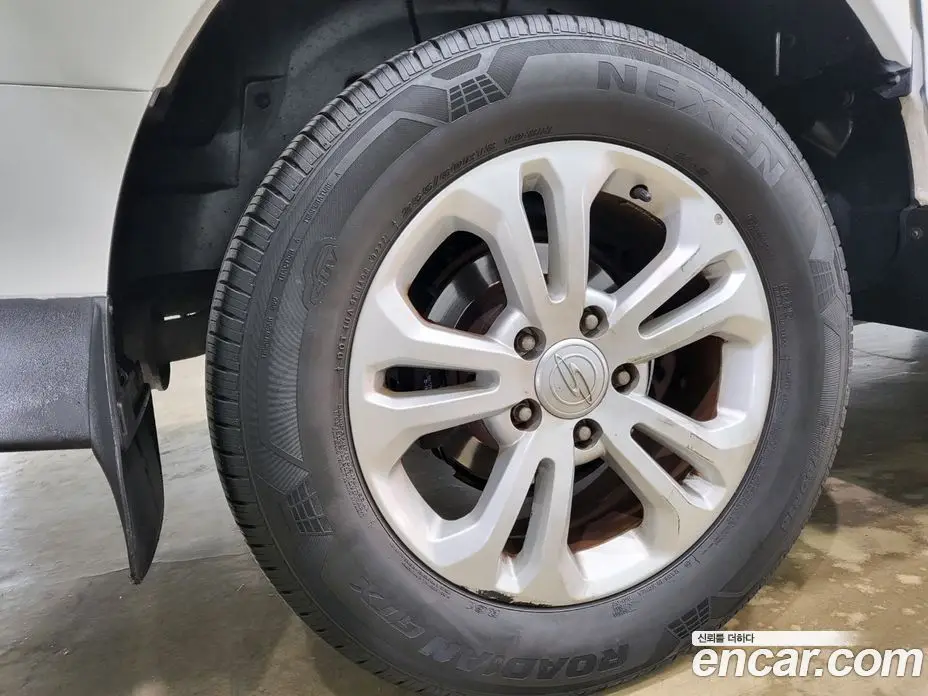 SsangYong Korando 2015 2.0 автомат (гидро), фото 19