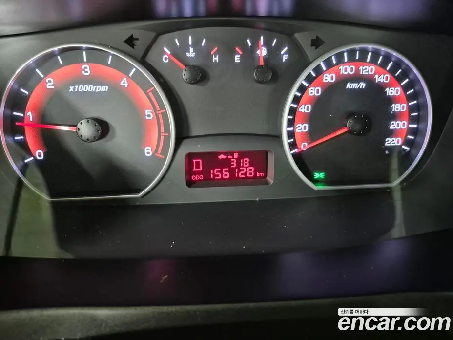 SsangYong Korando 2015 2.0 автомат (гидро), фото 17
