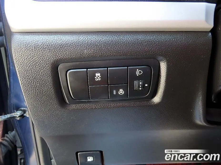 SsangYong Korando 2016 2.2 автомат (гидро), фото 12