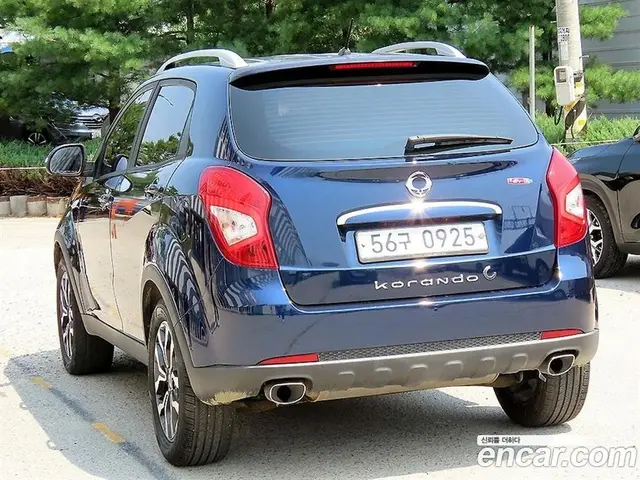 SsangYong Korando 2016 2.2 автомат (гидро), миниатюра 3
