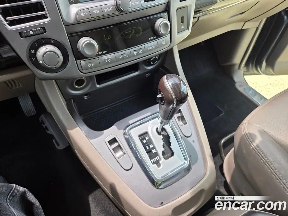 SsangYong Korando 2016 2.2 автомат (гидро), фото 10