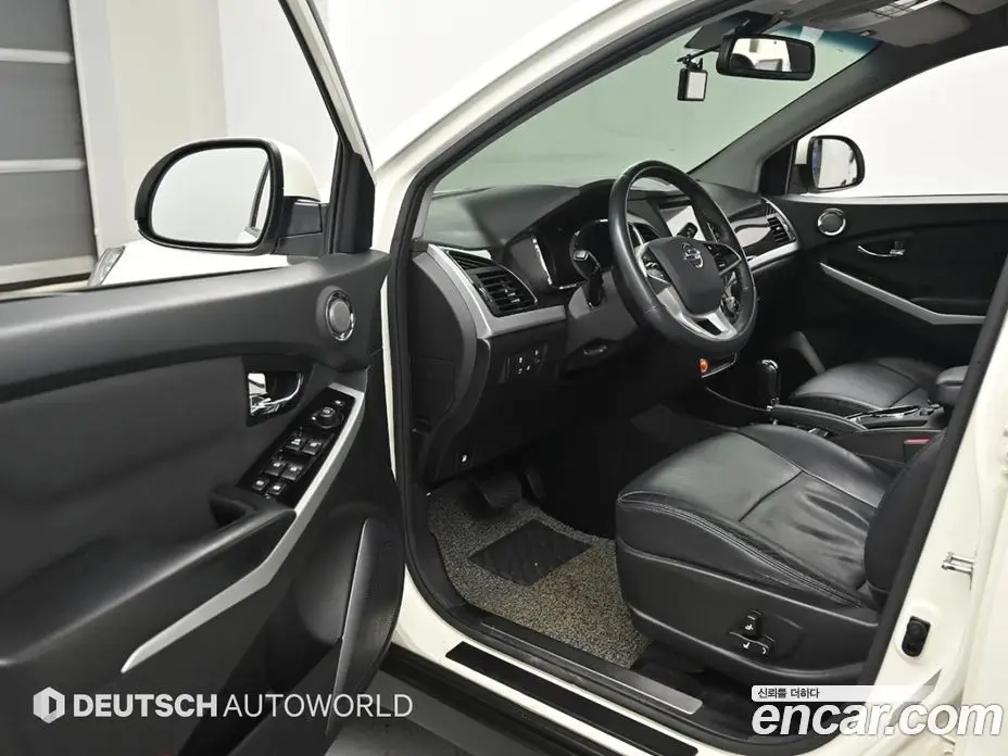 SsangYong Korando 2017 2.2 автомат (гидро), фото 11