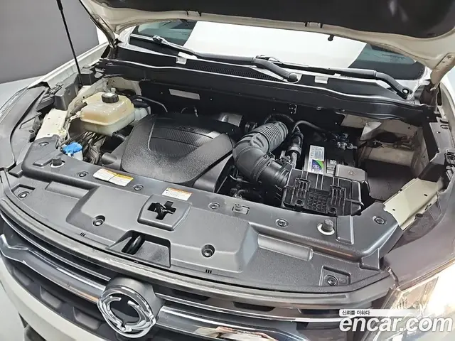SsangYong Korando 2017 2.2 автомат (гидро), миниатюра 5