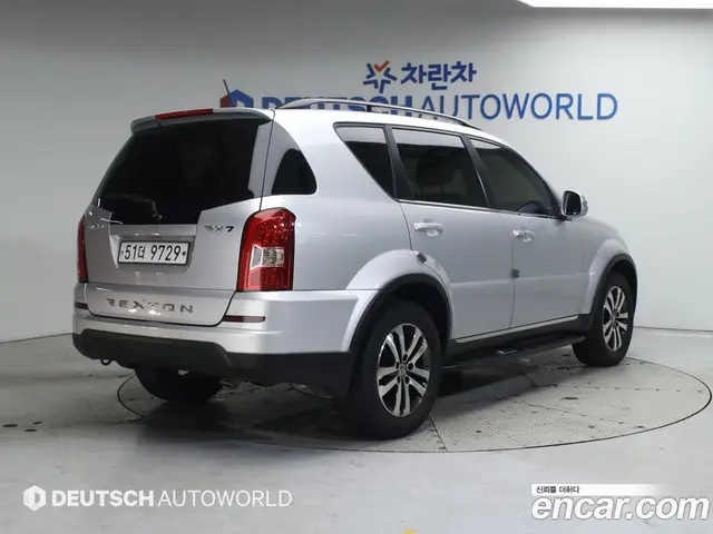 SsangYong Rexton 2014 2.0 автомат (гидро), миниатюра 2