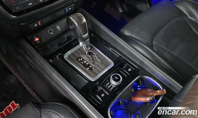 SsangYong Rexton 2017 2.2 автомат (гидро), миниатюра 9 SsangYong Rexton 2017 2.2 автомат (гидро), миниатюра 9