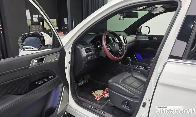 SsangYong Rexton 2017 2.2 автомат (гидро), миниатюра 10 SsangYong Rexton 2017 2.2 автомат (гидро), миниатюра 10