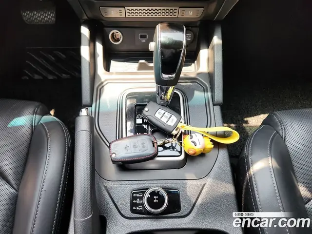 SsangYong Rexton 2018 2.2 автомат (гидро), миниатюра 11