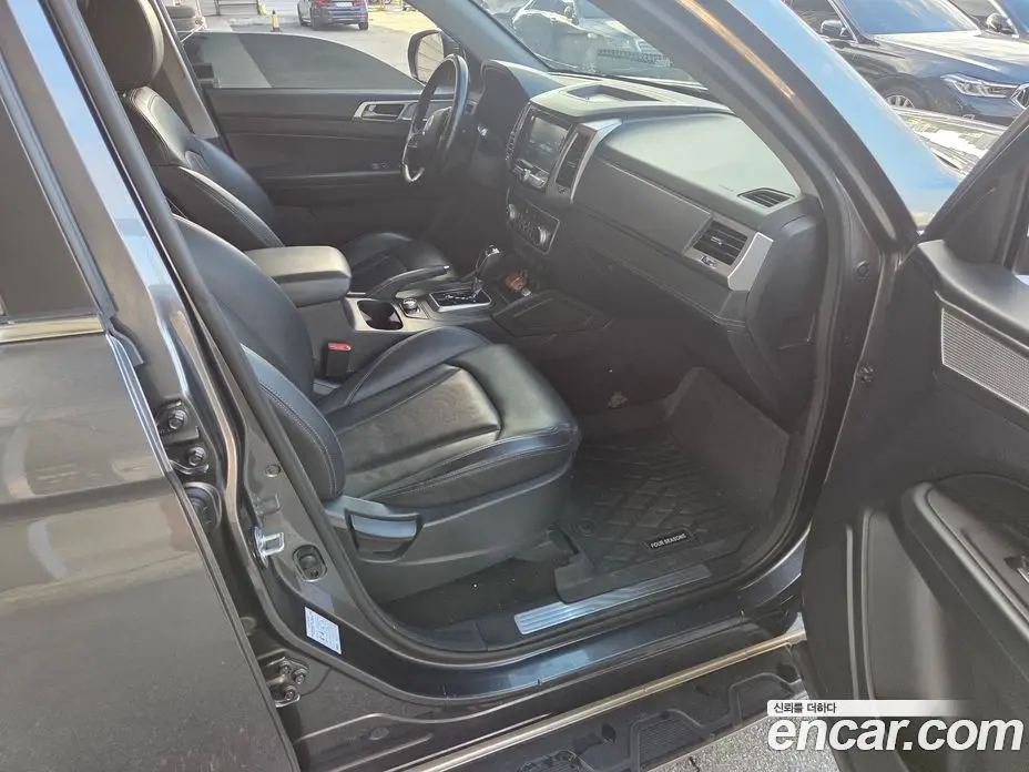 SsangYong Rexton 2018 2.2 автомат (гидро), фото 11
