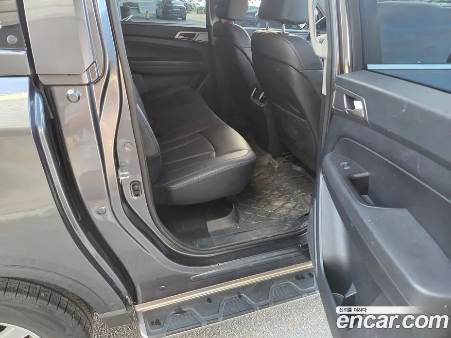 SsangYong Rexton 2018 2.2 автомат (гидро), фото 10