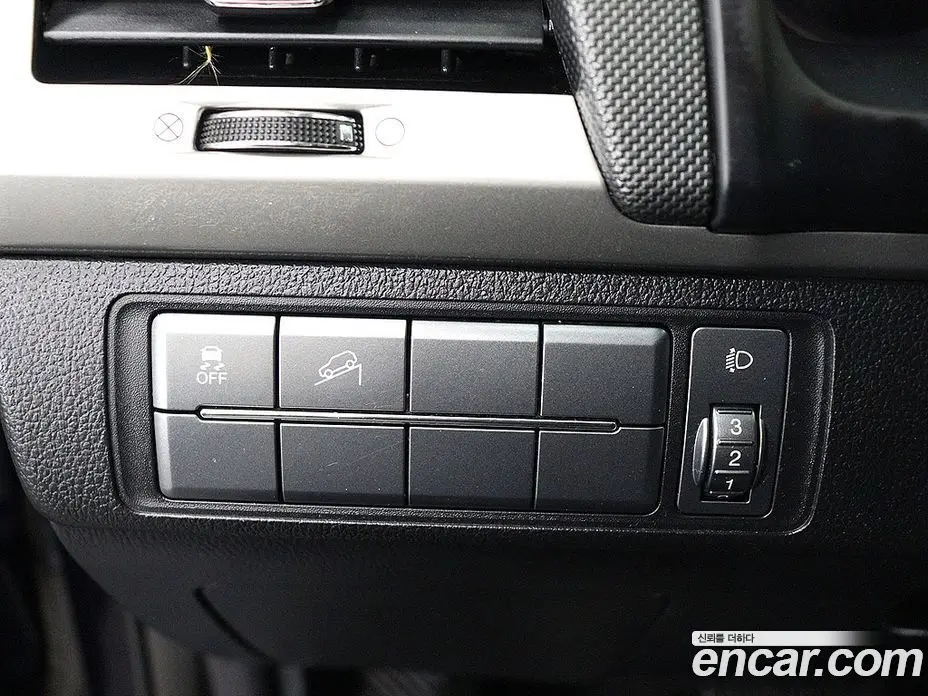 SsangYong Rexton 2018 2.2 автомат (гидро), фото 12