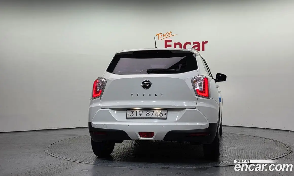SsangYong TIBOLI 2015 1.6 автомат (гидро), фото 4