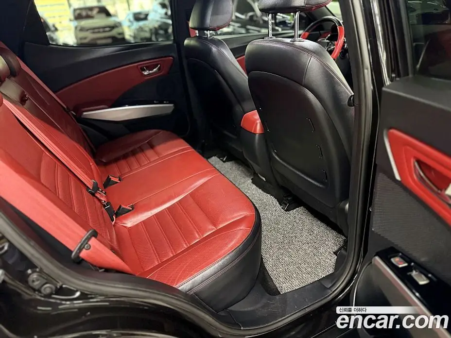 SsangYong TIBOLI 2015 1.6 автомат (гидро), фото 11