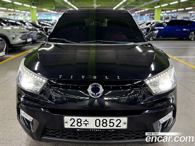 SsangYong TIBOLI 2015 1.6 автомат (гидро), миниатюра 3