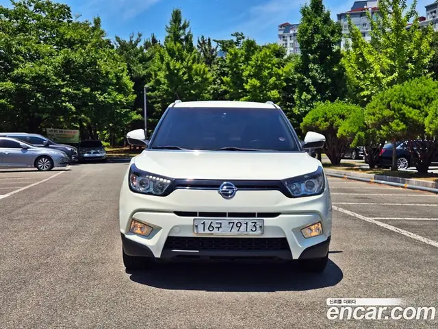 SsangYong TIBOLI 2015 1.6 автомат (гидро), миниатюра 2