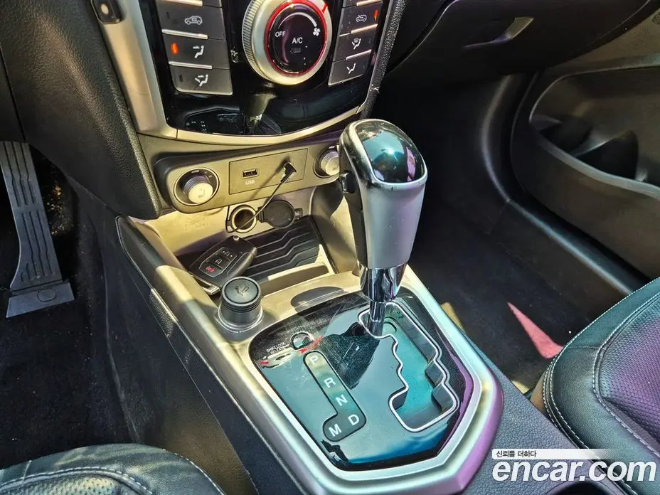 SsangYong TIBOLI 2015 1.6 автомат (гидро), фото 11