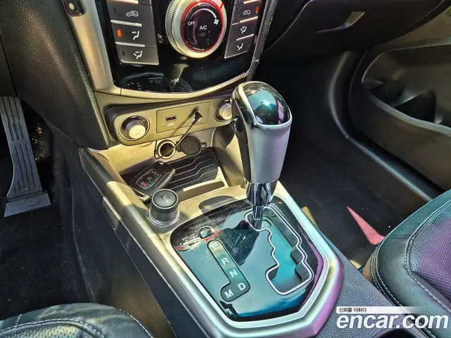 SsangYong TIBOLI 2015 1.6 автомат (гидро), миниатюра 11